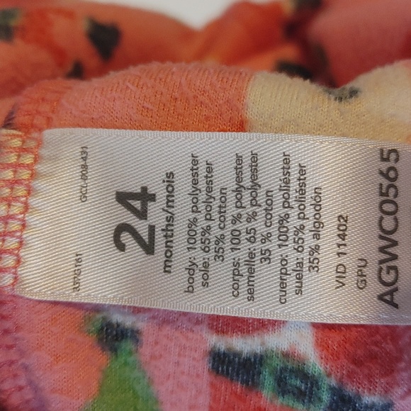 Carter's Santa Pajama - Picture 4 of 9